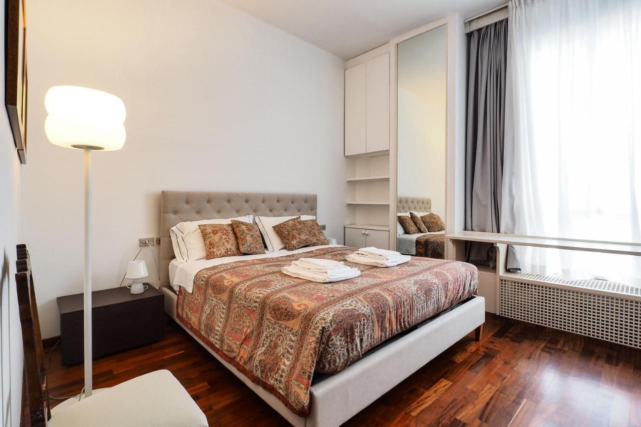 Duomo Luxury Apartment VI Milán Exteriér fotografie